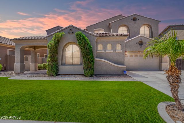 2453 E EBONY Drive, Chandler, AZ 85286