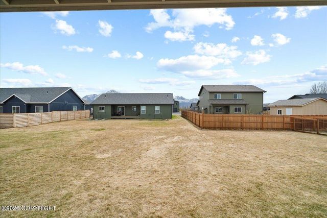 1043 E Mountain Peak Loop, Palmer, AK 99645
