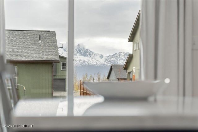 1043 E Mountain Peak Loop, Palmer, AK 99645
