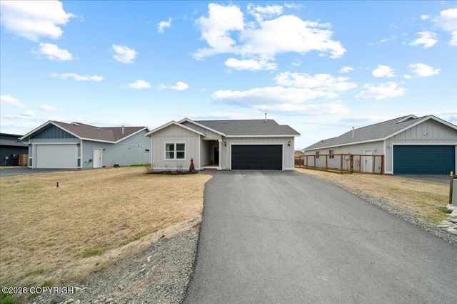 1043 E Mountain Peak Loop, Palmer, AK 99645