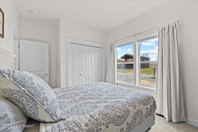1043 E Mountain Peak Loop, Palmer, AK 99645