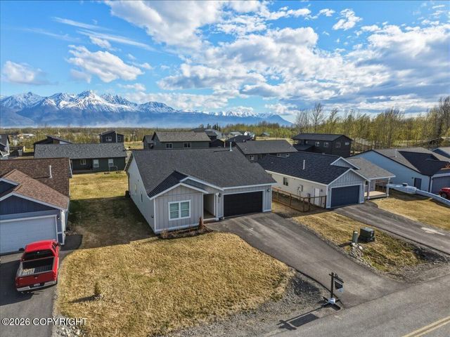1043 E Mountain Peak Loop, Palmer, AK 99645