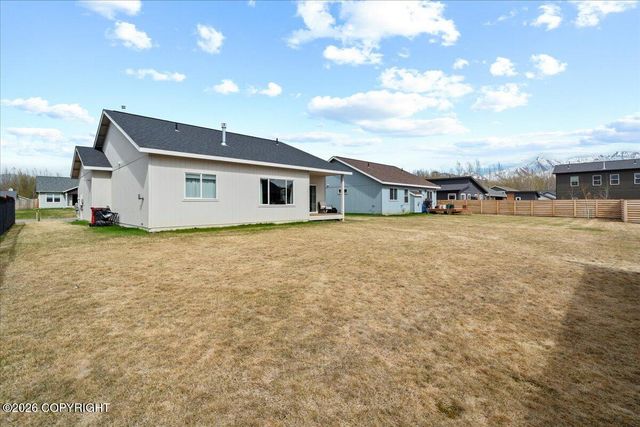 1043 E Mountain Peak Loop, Palmer, AK 99645