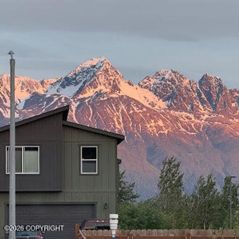 1043 E Mountain Peak Loop, Palmer, AK 99645