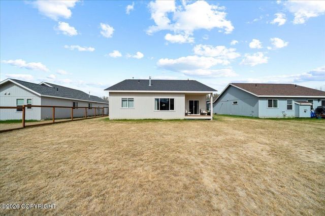 1043 E Mountain Peak Loop, Palmer, AK 99645