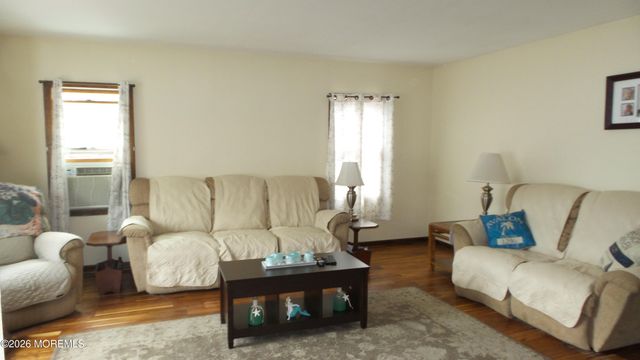 502 Laurel Avenue, Point Pleasant Beach, NJ 08742