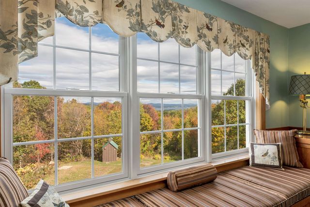 15 County Road, Alton, NH 03810