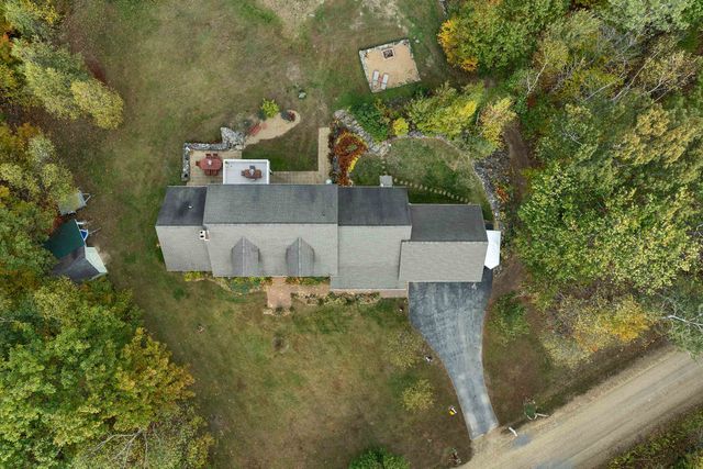 15 County Road, Alton, NH 03810