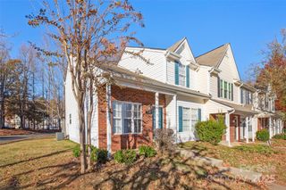 5305 Magnolia Tree Lane, Charlotte, NC 28215