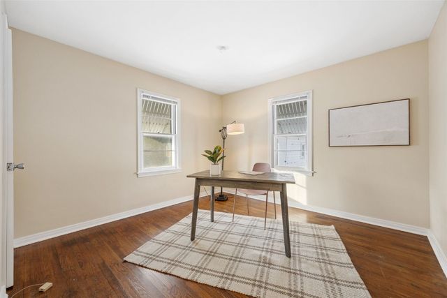 1305 Franklin Street, Iowa City, IA 52240