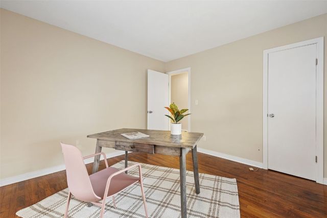 1305 Franklin Street, Iowa City, IA 52240