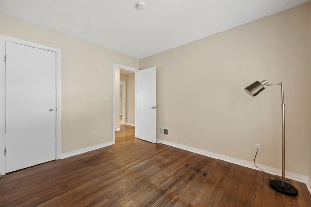 1305 Franklin Street, Iowa City, IA 52240