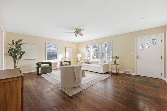 1305 Franklin Street, Iowa City, IA 52240