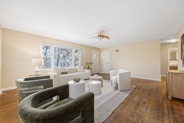 1305 Franklin Street, Iowa City, IA 52240