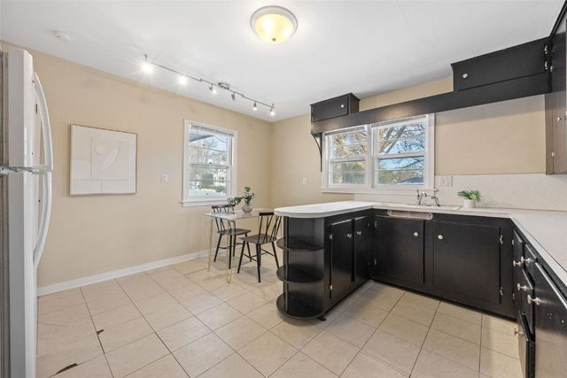 1305 Franklin Street, Iowa City, IA 52240