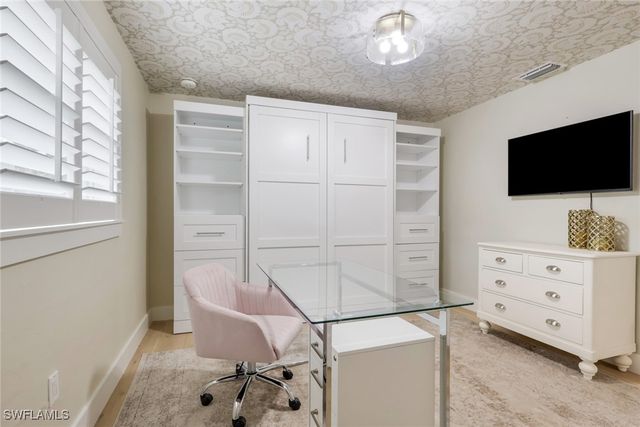 695 Regatta RD S, Naples, FL 34103