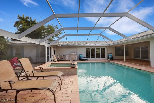 695 Regatta RD S, Naples, FL 34103