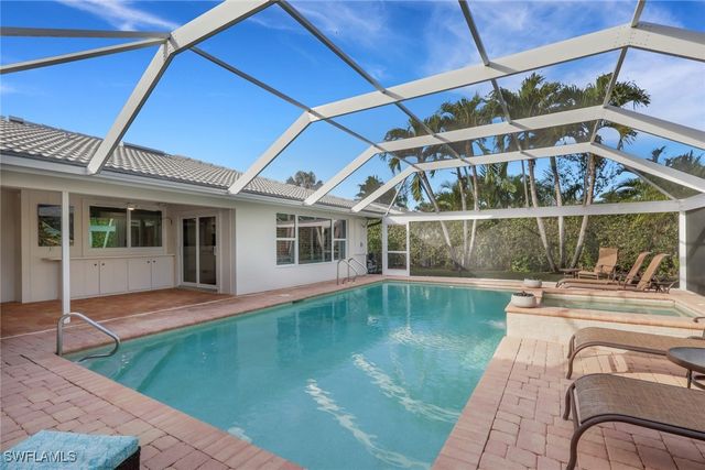 695 Regatta RD S, Naples, FL 34103