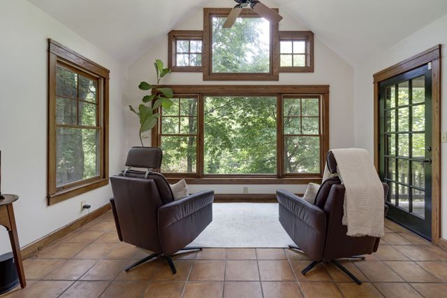 433 Grayson Dr, Nashville, TN 37205