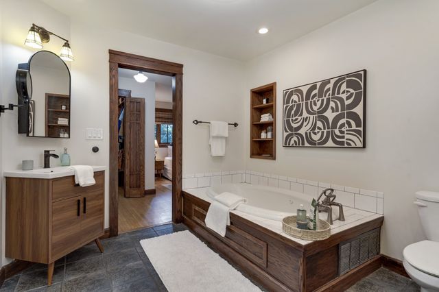 433 Grayson Dr, Nashville, TN 37205