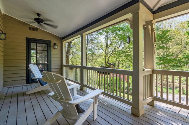 433 Grayson Dr, Nashville, TN 37205