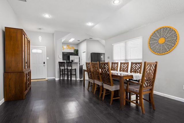 2202 Ashwood Court, Carrollton, TX 75006