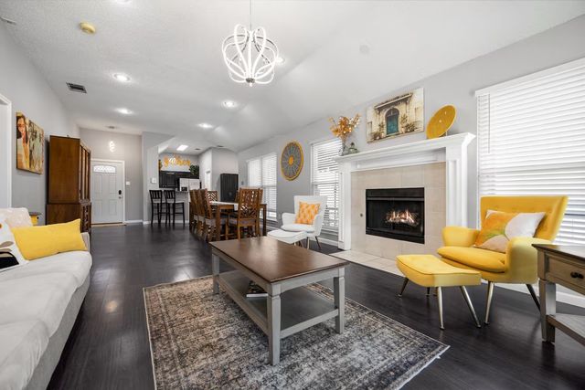 2202 Ashwood Court, Carrollton, TX 75006