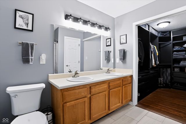 4846 Oakleigh Parkway, Greenwood, IN 46143