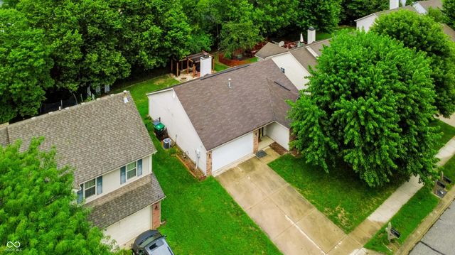 4846 Oakleigh Parkway, Greenwood, IN 46143