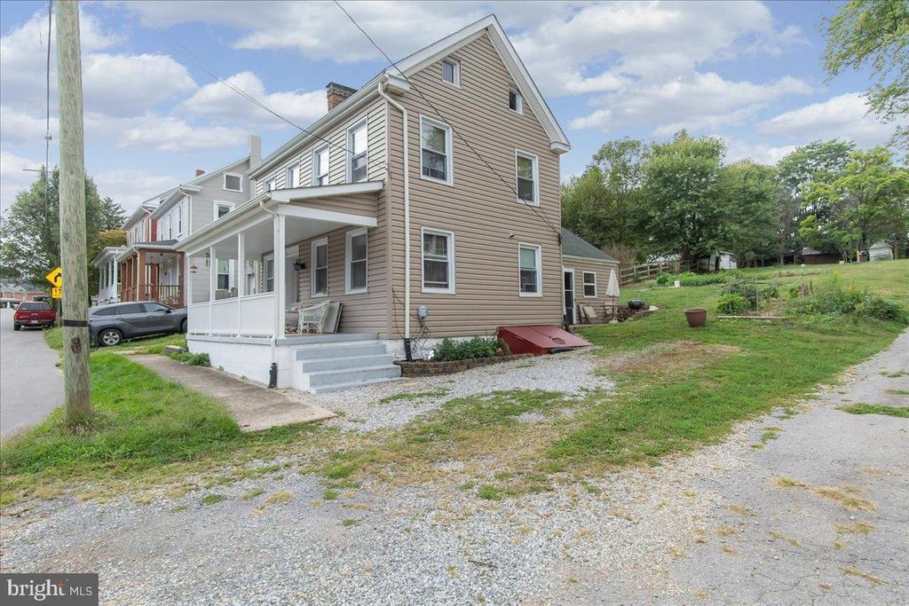 4402 MAIN ST, Rohrersville, MD 21779