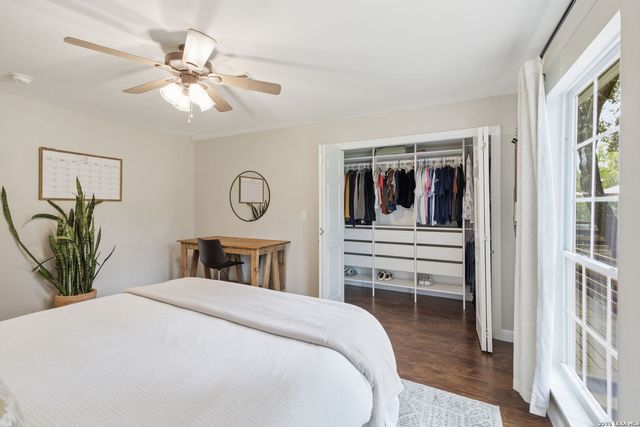 16611 YAUPON VLY, Helotes, TX 78023