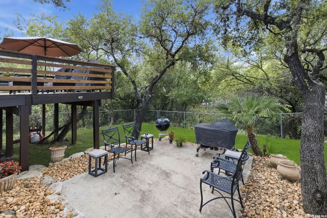 16611 YAUPON VLY, Helotes, TX 78023