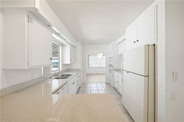 840 E Foothill Blvd. 140, Azusa, CA 91702