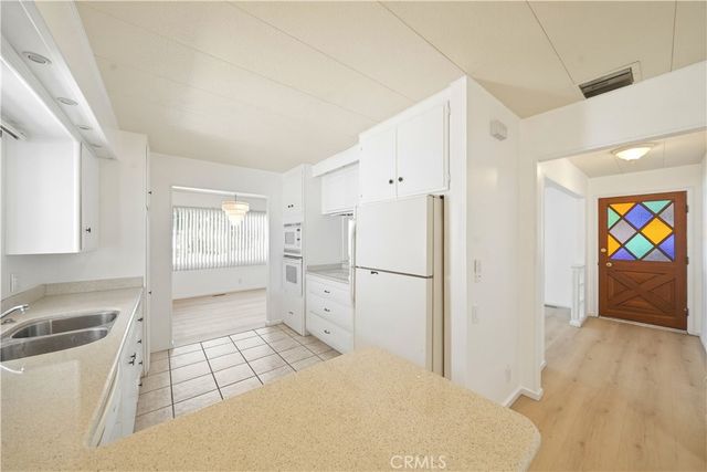 840 E Foothill Blvd. 140, Azusa, CA 91702