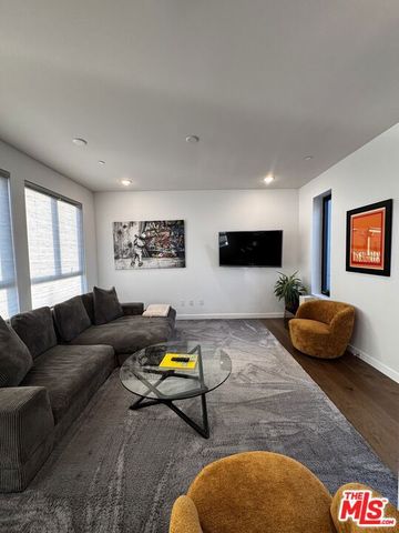 1403 W Galvez Drive, Los Angeles, CA 90026