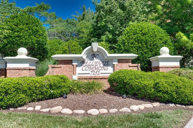 7252 Highway 70 S Apt 1506, Nashville, TN 37221