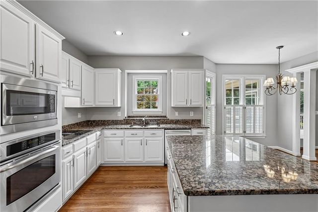 610 Fawn Run, Alpharetta, GA 30005