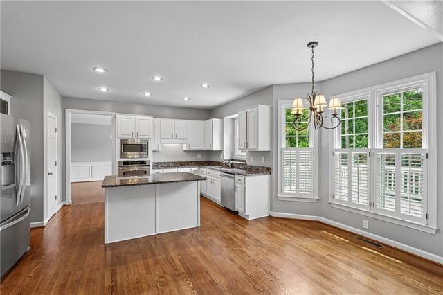 610 Fawn Run, Alpharetta, GA 30005