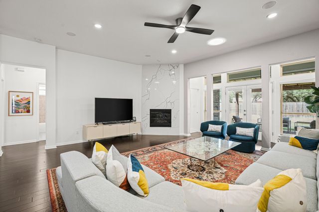 405 Clear Shadow CV, Cedar Park, TX 78613