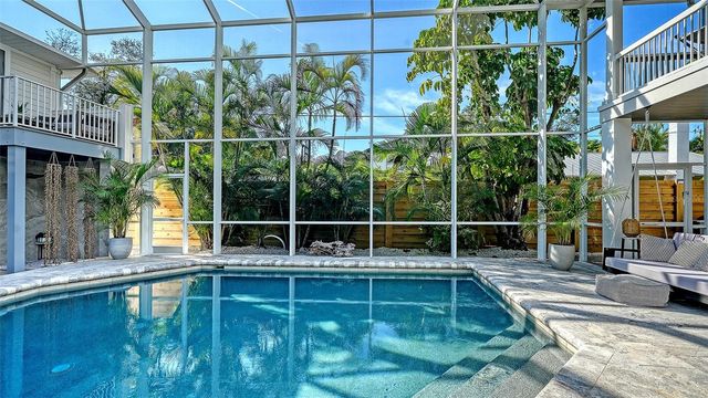 1690 ARLINGTON STREET, Sarasota, FL 34239
