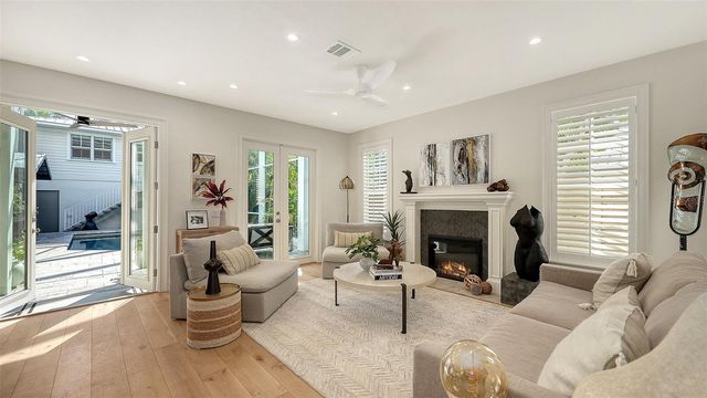 1690 ARLINGTON STREET, Sarasota, FL 34239