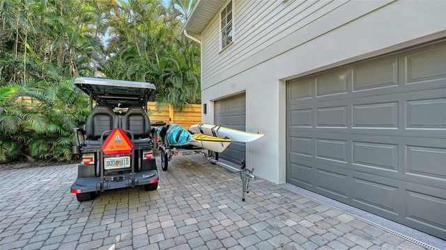 1690 ARLINGTON STREET, Sarasota, FL 34239