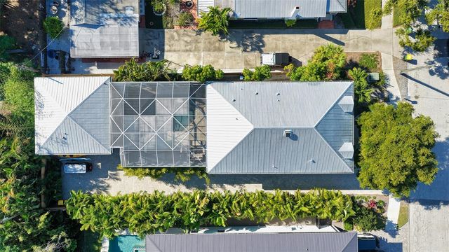 1690 ARLINGTON STREET, Sarasota, FL 34239