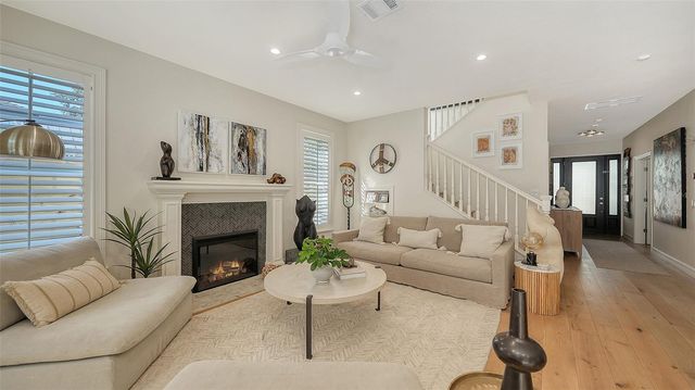 1690 ARLINGTON STREET, Sarasota, FL 34239