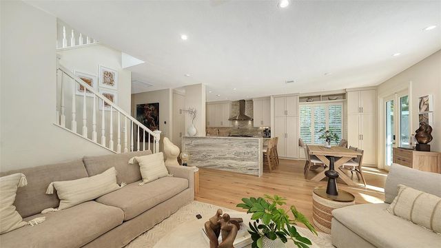 1690 ARLINGTON STREET, Sarasota, FL 34239