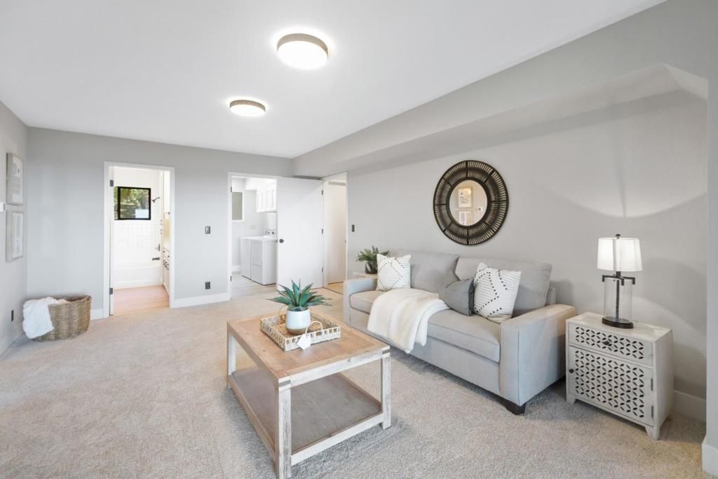 Image 16 of property listing at 1380 Weston Ridge Road, Scotts Valley, CA 95066