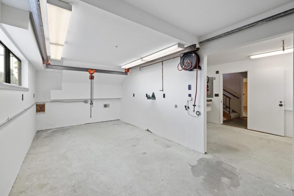 Image 22 of property listing at 1380 Weston Ridge Road, Scotts Valley, CA 95066