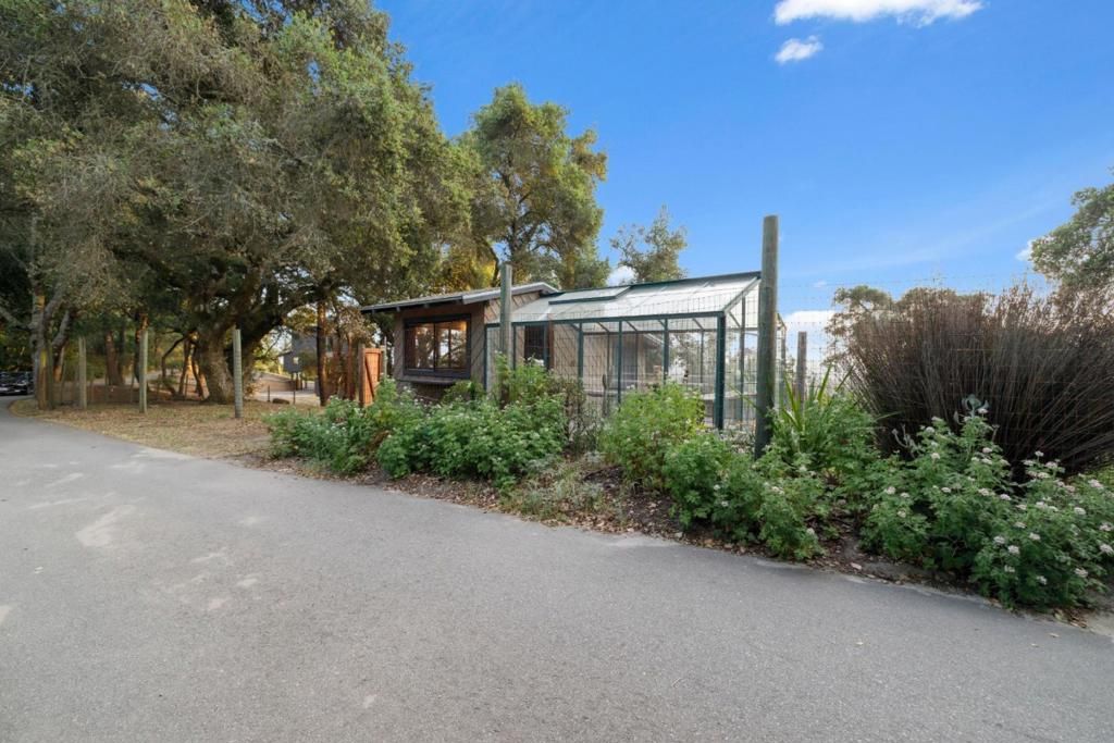 Image 27 of property listing at 1380 Weston Ridge Road, Scotts Valley, CA 95066