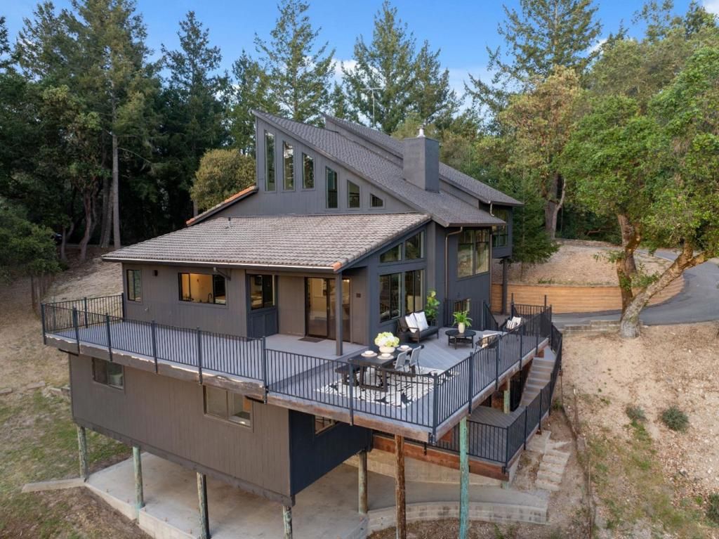 Image 35 of property listing at 1380 Weston Ridge Road, Scotts Valley, CA 95066