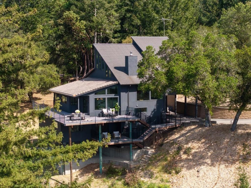 Image 36 of property listing at 1380 Weston Ridge Road, Scotts Valley, CA 95066